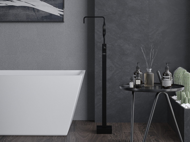 Mustat seinälaatat Mexen kylpyhuoneessa