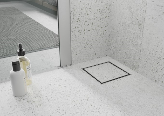 Wpust kwadratowy zabudowany płytkami