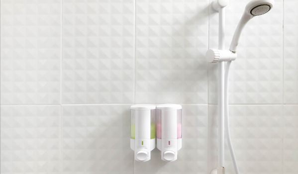 Mihin korkeuteen saippuakuppi asennetaan?