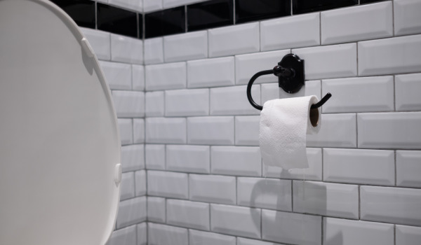 Mihin korkeuteen WC-paperiteline tulisi asentaa?