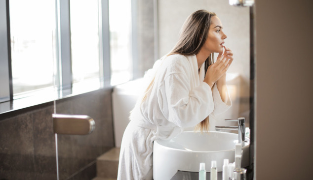 Moderni 2000-luvun kylpyhuone: mistä aloittaa sen luomiseksi?