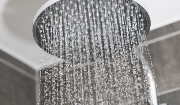 Kuinka valita ja asentaa pintaan asennettava sadesuihkujärjestelmä?