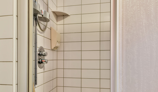 Kuinka valita pistemäinen suihkusetti?