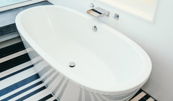 Mihin kylpyammeen näyttö kuuluu?