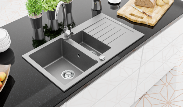 Valkoinen, musta, harmaa modernissa keittiössä