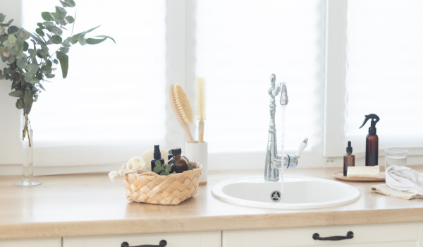 Keittiöallas ikkunan alla - kyllä vai ei?