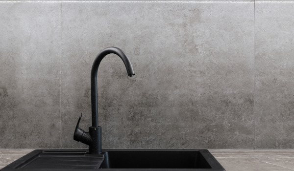 Suuri pesuallas tarjoaa enemmän mahdollisuuksia – suurten altaiden edut