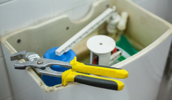 Kuinka vähentää veden määrää wc-huuhtelussa?