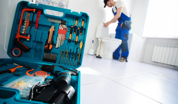 Kuinka asentaa WC-istuin?