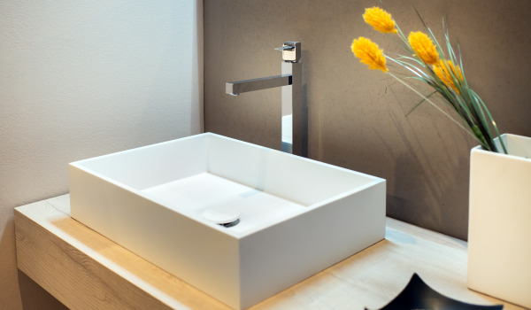 Mikä hana päälle asennettavaan pesualtaaseen?